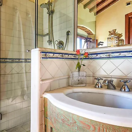 Amazing In With Private Swimming Pool, Be Inside Or Outside * Capraia e Limite